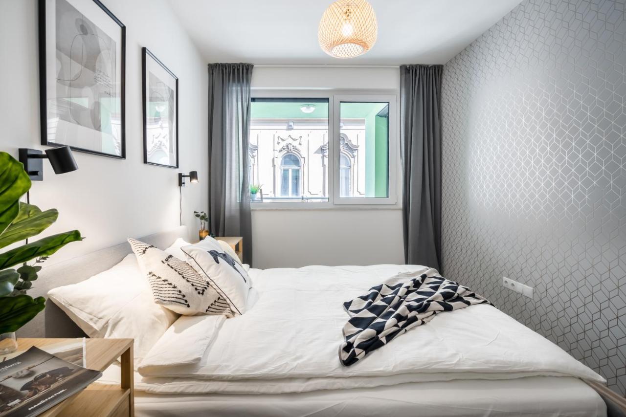 Cosy Tolnai Street Apartments Budapest Luaran gambar